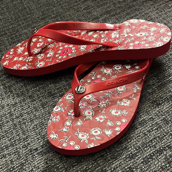 Coach Red Sandal size 7/8 - Picture 2 of 5